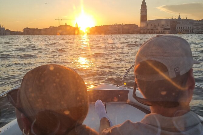 Private Boat Tour in the Venice Lagoon - The Experience with Luca, the Guide and Captain