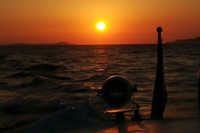 Private boat tour of the island of Capri - Exploring Capri’s Famous Caves: Blue Grotto and Grotta Verde