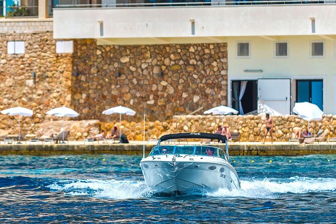 Private Boat Tours Dubrovnik to Hvar - Scedro Island and the Approach to Hvar