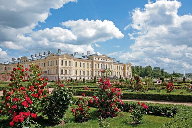 Private Castle tour from Riga:Rundale, Bauska+Hill of Crosses(LT) - The Hill of Crosses: Lithuania’s Sacred and Symbolic Site