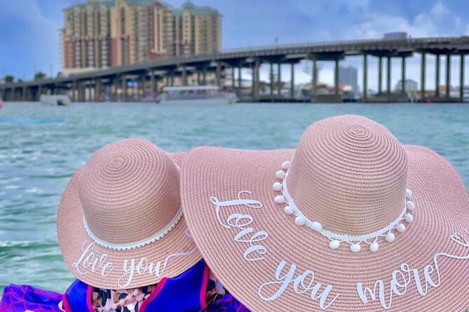 Private Chartered Luxury Pontoon Boat in Destin-Up to 6 Guests - The Boat and Water Equipment: Comfort and Fun on the Water