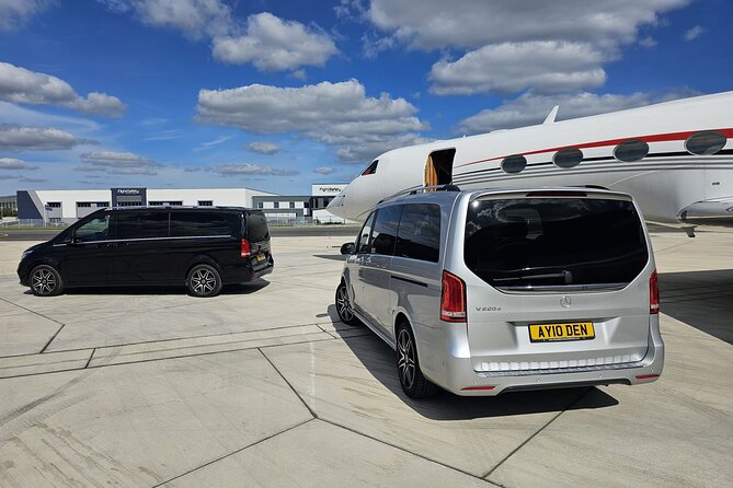 Private Chauffeur-London Heathrow from/to Southampton Cruise Port - Convenient Pickup Inside Heathrow with Flight Tracking