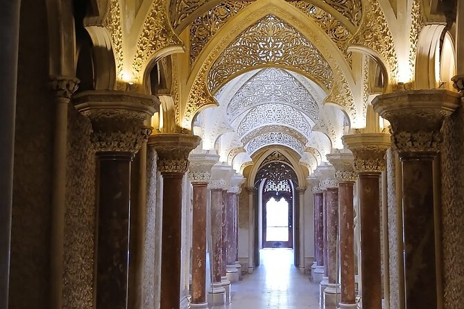 Private Chilled Daytrip to Sintra - Starting the Day with Castelo dos Mouros and Stunning Views