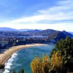 Private City Tour of San Sebastian with introduction to Pintxos Culture - La Concha Beach: Stroll and Admire