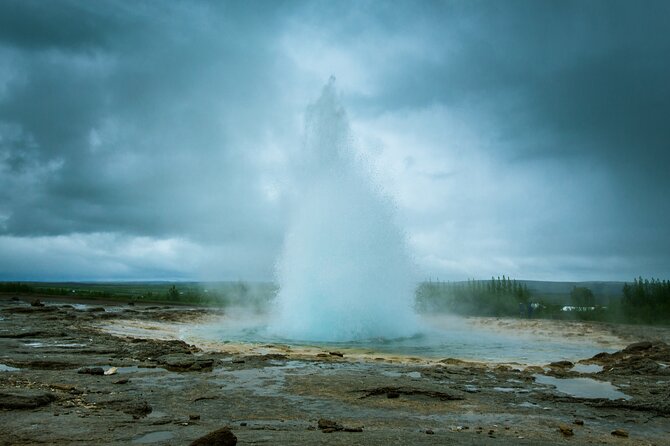 Private Classic Golden Circle Tour - Visiting Thingvellir National Park: The Birthplace of Icelandic Parliament