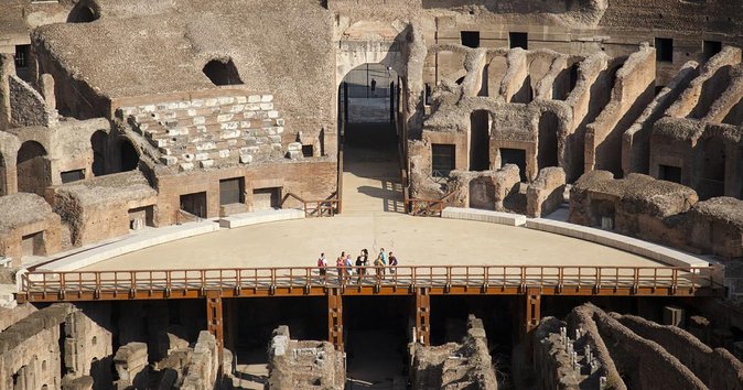 Private Colosseum tour with Arena Access - Walking onto the Arena Floor: Standing in Gladiator Shoes