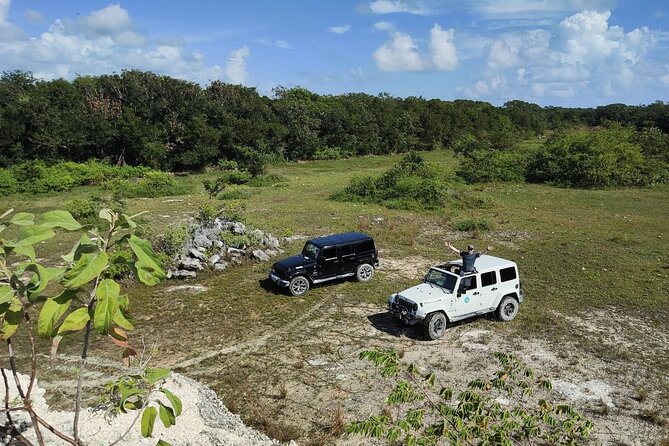 Private Cozumel Cave and Ruin Exploration Tour with Mexican Lunch - Relax on the Pristine Shores of Playa Chen Rio