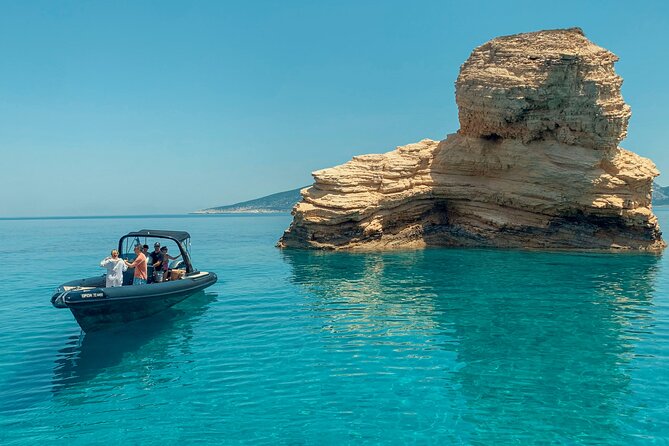 Private Cruise: PAROS  KOUFONISIA  SCHINOUSA - HERAKLIA - Glaronisi’s Enchanting Uninhabited Beach