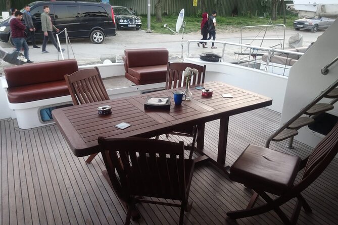 Private Cruise trough Bosphorus Istanbul - The Route: From the Old City to the Modern Bridges