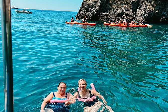 Private day aboard a typical boat from Positano to Amalfi - Visiting Li Galli Islands: Legends and Natural Beauty