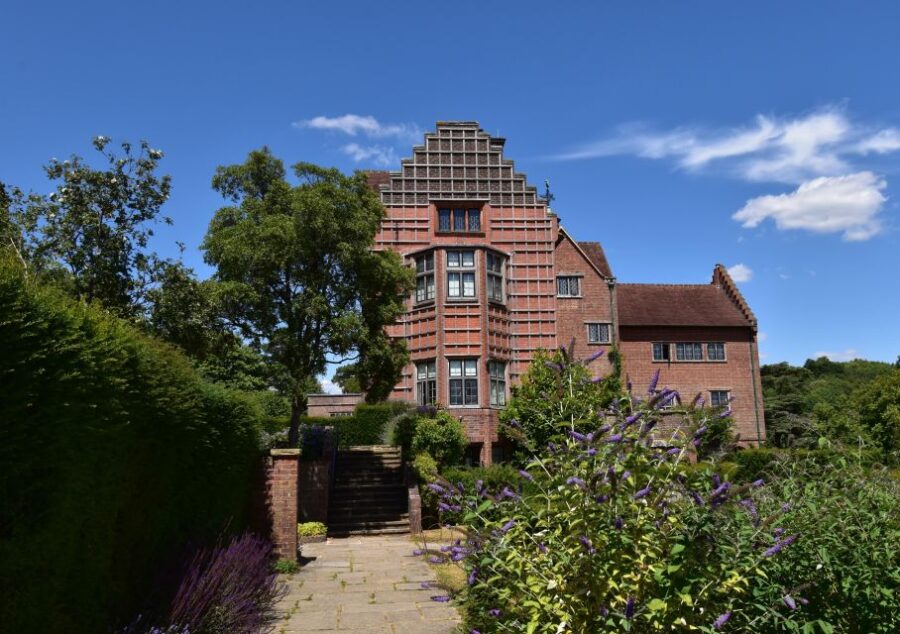 Private Day Tour to Chartwell, Home of Sir Winston Churchill - Journey from Westminster to the Kent Countryside