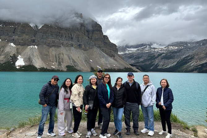Private Day Tour to Lake Moraine and Louise from Calgary - Lunch and Free Time in Banff Town