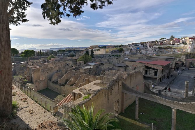 Private Day Tour to Vesuvius, Herculaneum & Pompeii with Pick Up - Discovering Herculaneum’s Smaller but Intact Ruins
