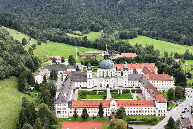 Private Day Trip from Munich: Neuschwanstein, Linderhof and Ettal - Return Journey and Reflection in Landsberg am Lech