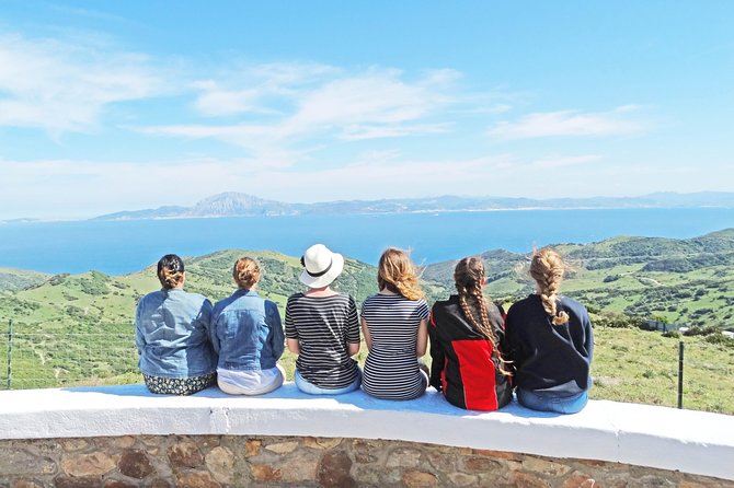 *Private Day Trip* Gibraltar & Bolonia from Cádiz - Starting the Day with Gibraltar’s Viewpoint and Airport