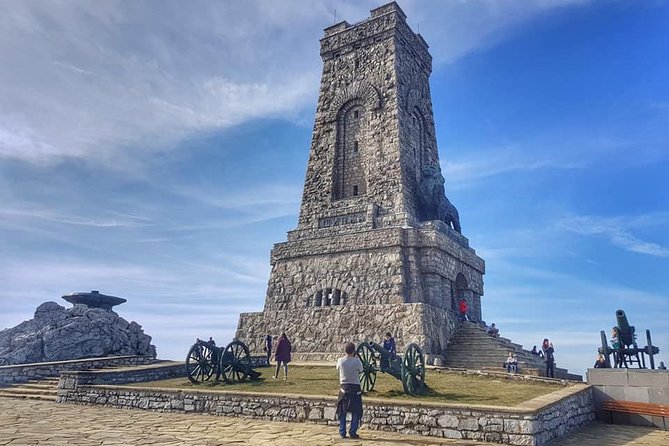 Private Daytrip to Buzludzha Monument and Veliko Tarnovo - Cross the Border from Bucharest to Bulgaria with Ease