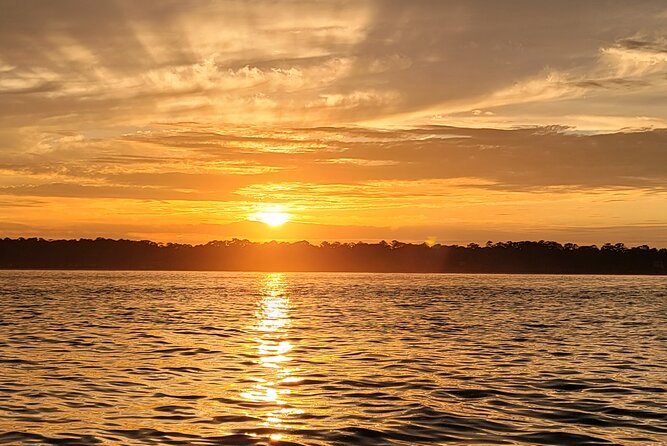 Private Dolphin Boat Tour in Hilton Head Island - The Itinerary and Key Stops in Hilton Head Waters