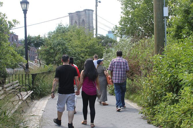 Private Dumbo & Brooklyn Heights Walking Tour - Discover Brooklyn Heights and Its Architectural Gems