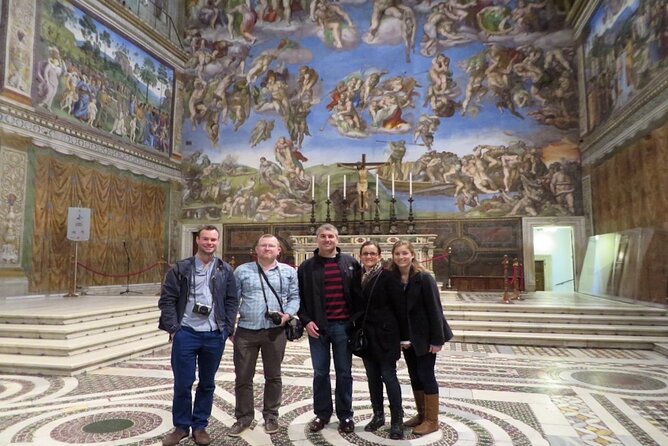 Private Early Morning Express Tour Sistine Chapel, Raphael Rooms - How the Tour Begins at Viale Vaticano with Early Access