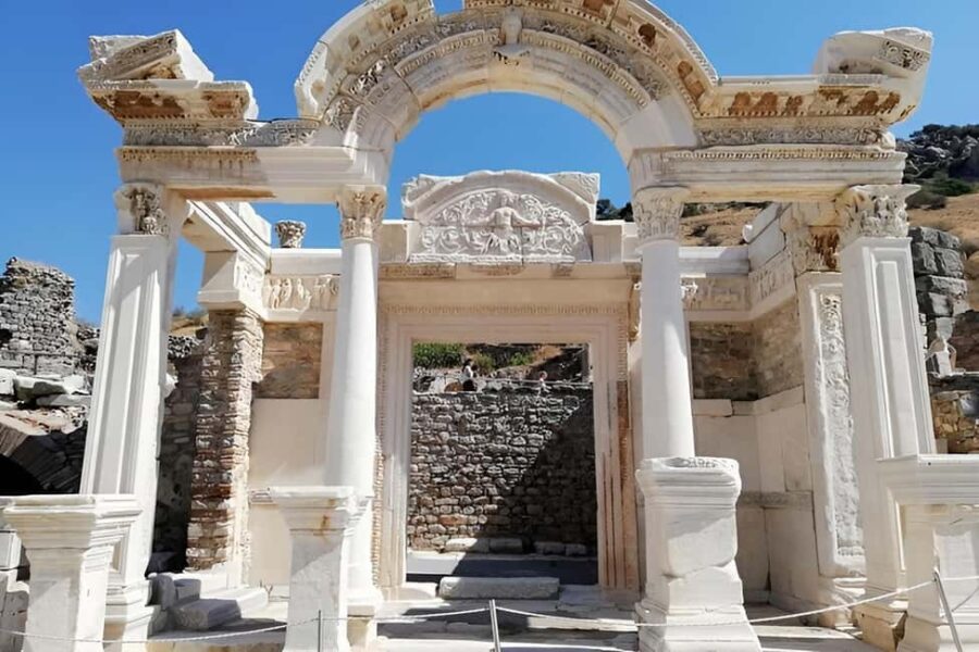 Private Ephesus, House of Virgin Mary with SPANISH Speaking - Visiting the House of Virgin Mary in the Aladag Mountains
