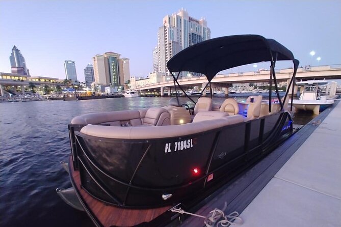 Private Evening Boat Tour Fort Lauderdale for 12 People - From Downtown to the Millionaire Mile