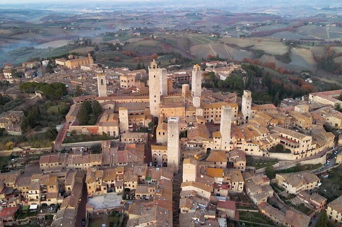 Private Excursion to Siena, San Gimignano and Chianti Landscapes - San Gimignano’s Tower-Filled Skyline and Artistic Gems
