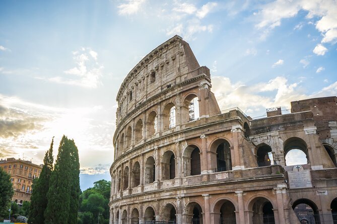 Private golf-cart tour in Rome - Starting Point at Via del Cardello