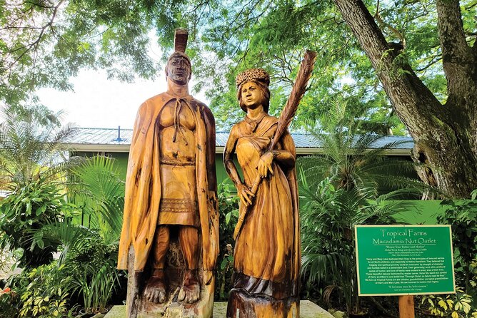 PRIVATE Grand Circle Island Tour (12 Stops) - Witness the Power of Nature at Halona Blowhole