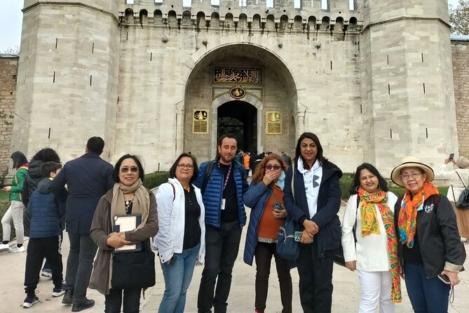 Private Guide in Istanbul in Spanish - The Hagia Sophia: From Basilica to Mosque and Museum