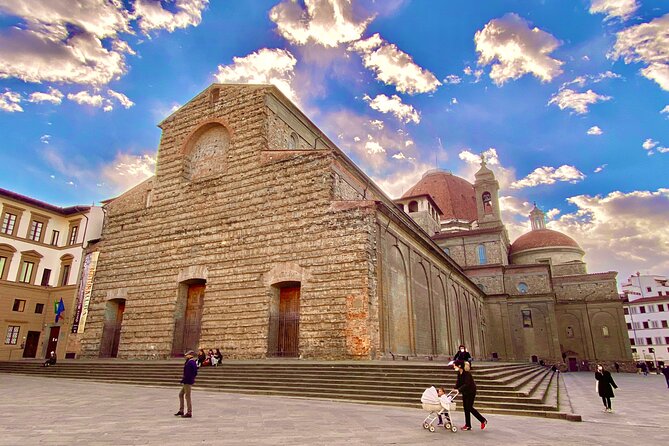 Private Guided Day in Florence and Pisa with Transfer from Rome - Exploring Florence’s Key Landmarks with a Local Guide