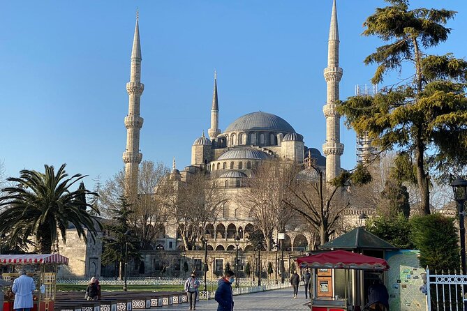 Private Guided Highlights of Istanbul 1.5 Day Tour - Starting the Istanbul Adventure with a Private Guide