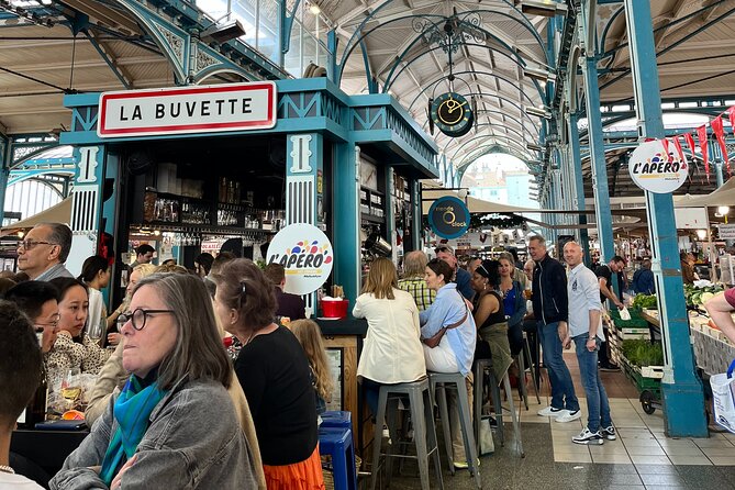 Private guided tour - Dijon - 2h - Starting Point: Porte Guillaume at 13 Pl. Darcy