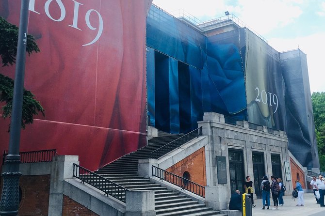 Private Guided Tour of the Prado Museum in Madrid with fast entrances and pick up at the hotel. - Exploring the Prado’s Masterpieces with a Knowledgeable Historian