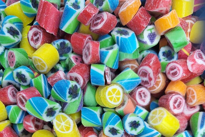 Private Handmade Candy Sculpting session - The Location for Candy Crafting in Miami