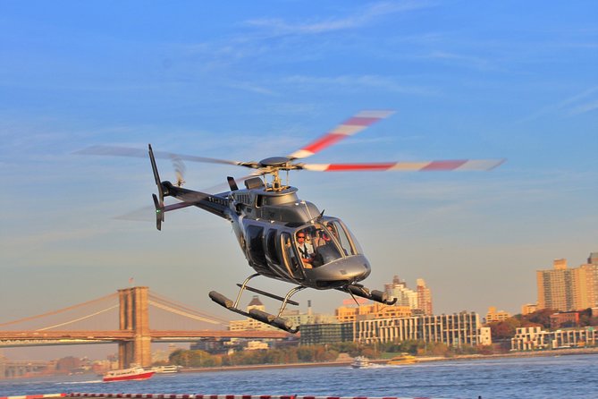Private Helicopter Transfer from New York Airports to Lower Manhattan - Flight Experience: Spectacular Views and Luxurious Comforts
