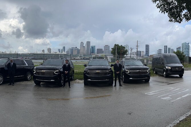 Private Hotel Transfer in Fort Lauderdale: Airport & Cruise Port - Fleet and Vehicle Amenities for the Discerning Traveler