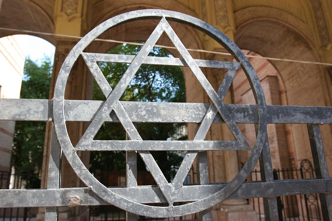 Private Jewish Heritage Tour including Hotel Pickup - Exploring the Key Jewish Sites in Budapest