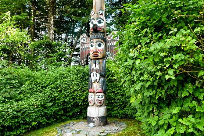 Private Ketchikan City Totems & Wildlife Van Tour - Wildlife Watching at Herring Cove