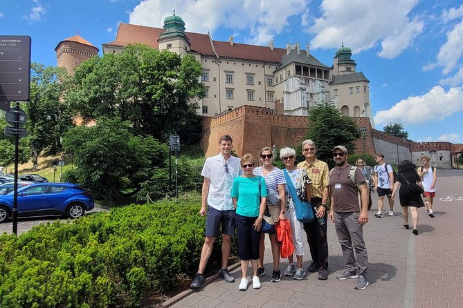Private Krakow City Tour by Car and Walk with private tour guide - The Scenic Sights of Wawel Hill and Castle