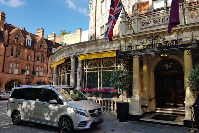 Private limo transfers Gatwick Airport to/from any London hotel - Personalized Meet-and-Greet in Gatwick Airport Arrivals Hall