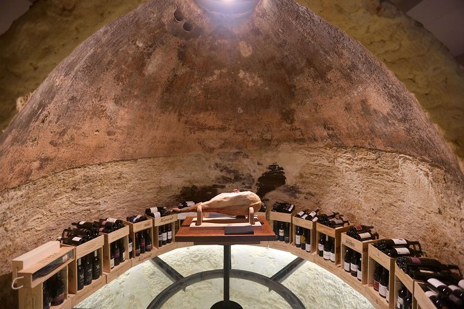 Private Lisbon Tour with Premium Portuguese Wine and Tapas Tasting - Meet Your Expert Guides: Knowledgeable and Personable