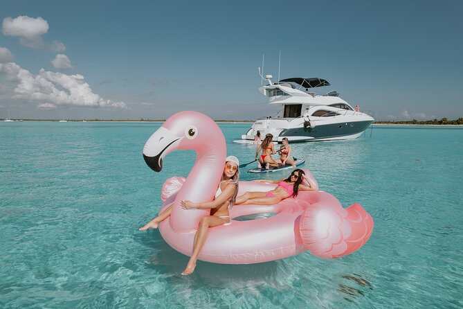 Private Luxury Bachelorette party Leopard Cat 51' - The Yacht and its Stunning Views in Tulum