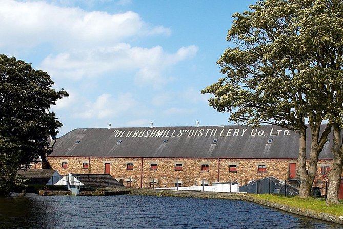 Private Luxury Mercedes Rope Bridge Giants Causeway Coastal Tour - Departure from Belfast with Hassle-Free Transportation