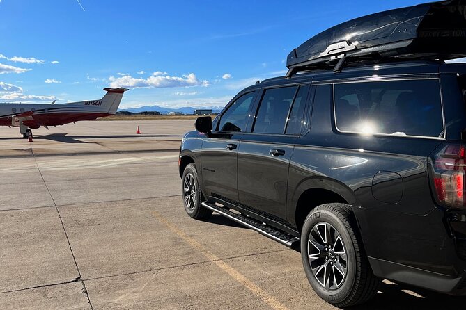 Private Luxury Transportation Between Boulder and Denver Airport. - Flexible Service Features and Special Requests
