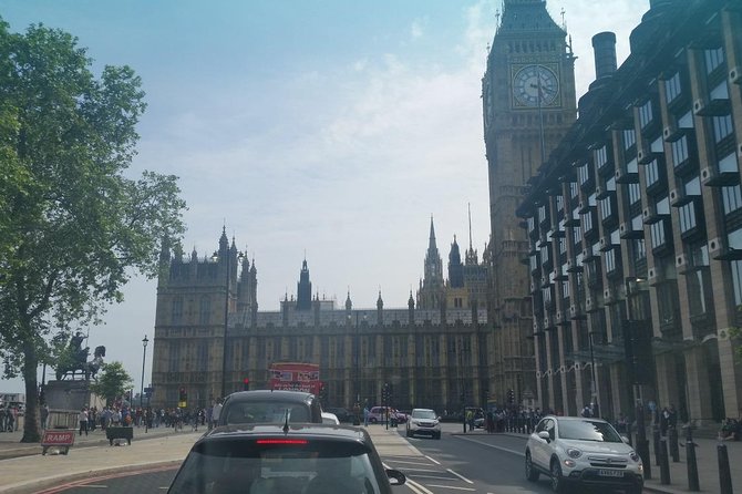 Private Luxury Transportation: London Hotel to Dover with Stopover Leeds Castle - Luxury Mercedes V-Class for a Comfortable Journey