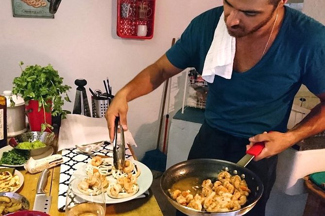 Private Market Tour & Cooking Class in Puerto Vallarta with Manu - The Private Market Tour Begins at the Bustling Mercado Cinco de Diciembre