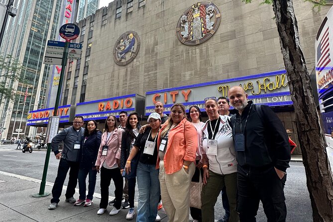 Private Midtown Walking Tour: Discover NYC's Architectural Gems - Admiring the Majesty of St. Patrick’s Cathedral