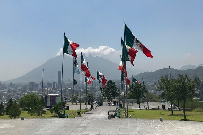 Private Monterrey Top Highlights with a Local Guide - Mirador Del Obispado: Panoramic Views of Monterrey
