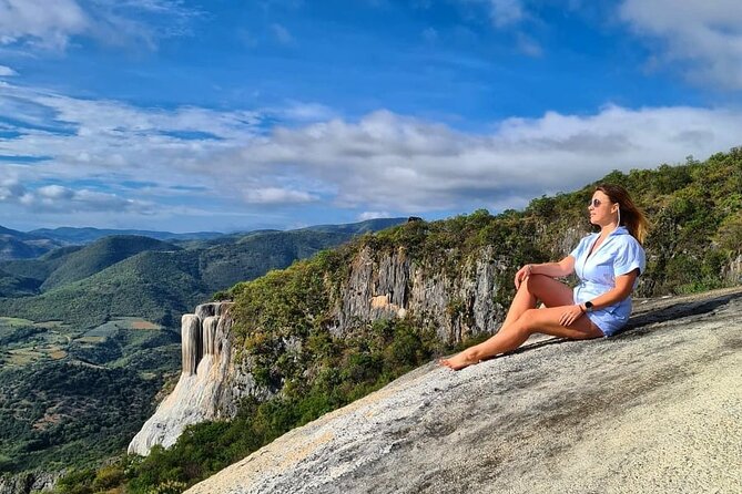 Private Oaxaca Car Tour: Explore Hierve el Agua - Visiting Hierve el Agua: Natural Cliffs and Mineral Pools