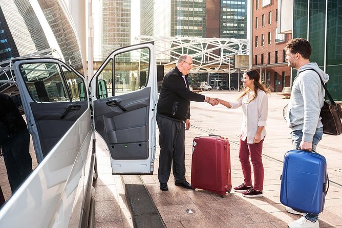 Private One-Way Sightseeing Trip From Vilshofen to Prague Via Cesky Krumlov - Exploring Cesky Krumlov: UNESCO World Heritage Landmark